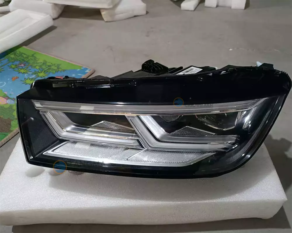 Audi Q5 Sequential LED Headlights 2018-2024 Upgrade
