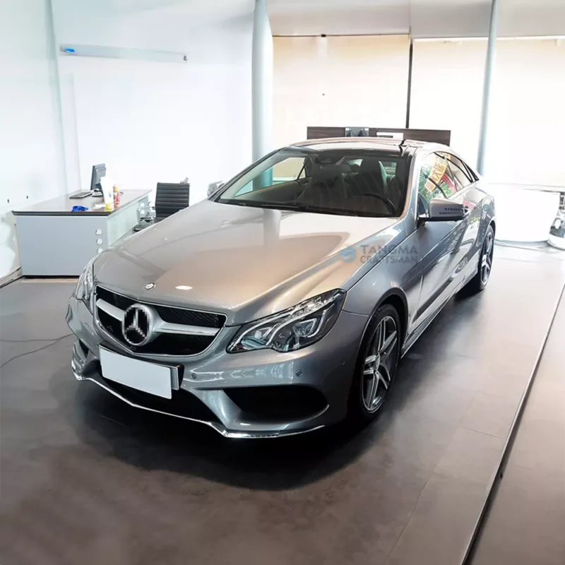 02 Mercedes-Benz E-Class Headlight