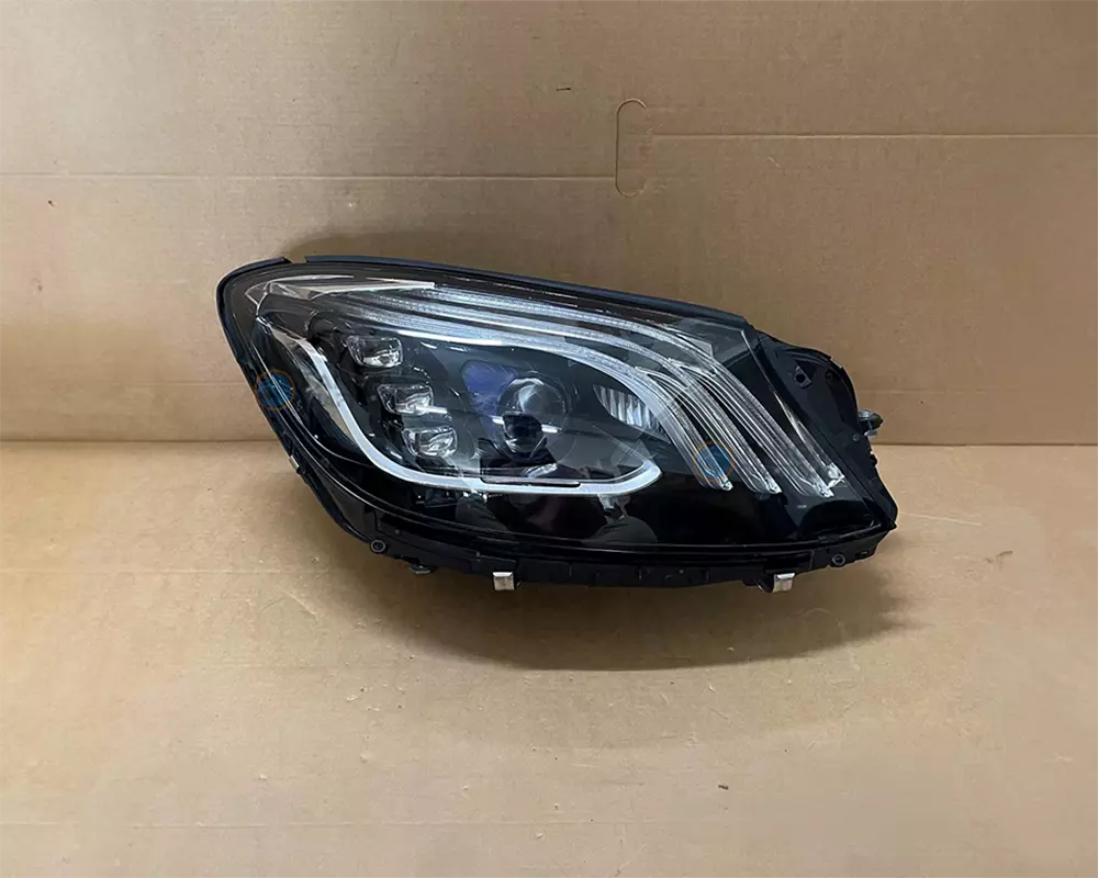 Mercedes-Benz S-Class Headlight