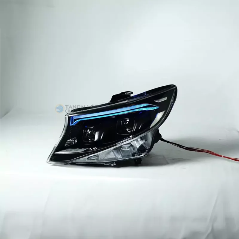 02 Mercedes-Benz V-Class