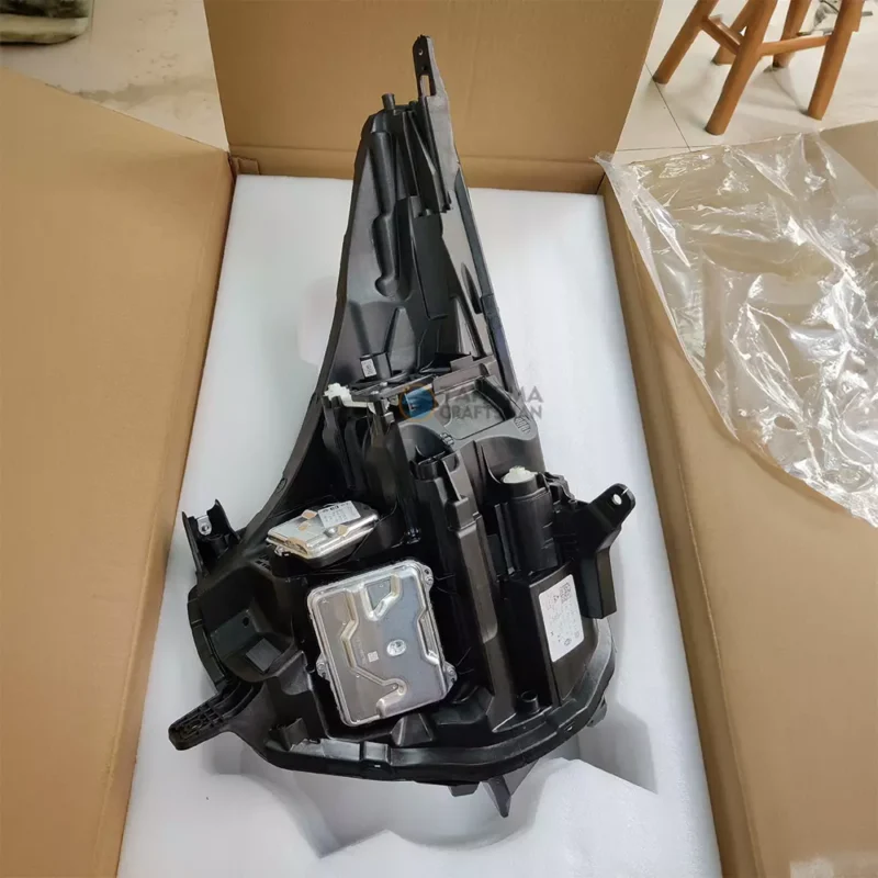 Cadillac XT5 headlights
