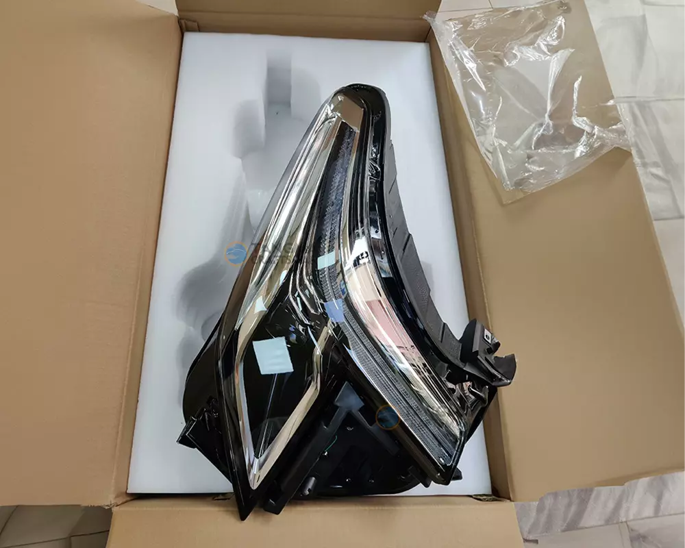 Cadillac XT5 LED Headlights with DRL & Turn Signal