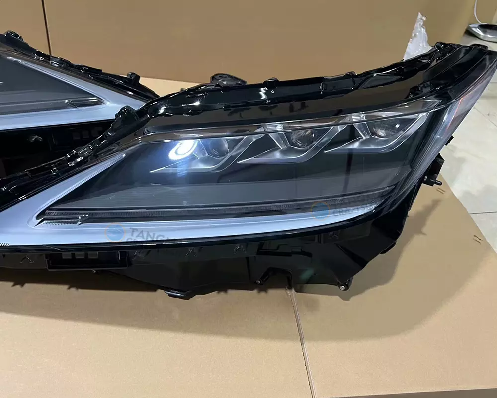 Lexus RX270 LED Headlights Dynamic Turn Signal Kit