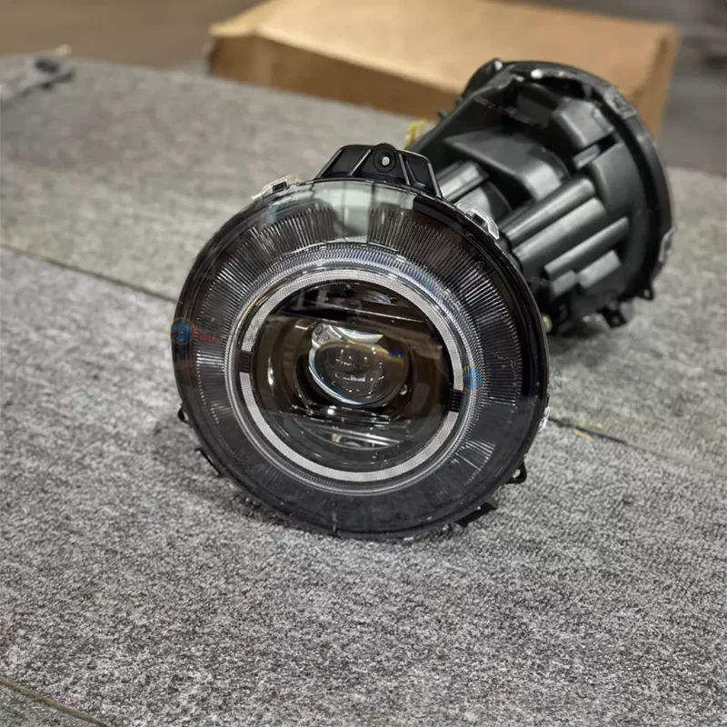 03 Mercedes-Benz G-Class Headlight