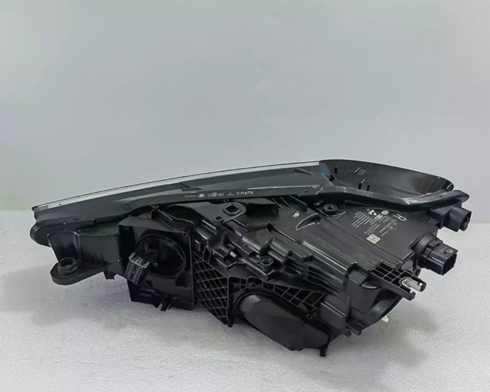 Audi A7 headlights