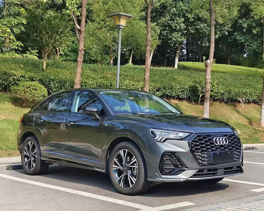 2019-2024 Audi Q3 LED Headlights with Sequential DRL