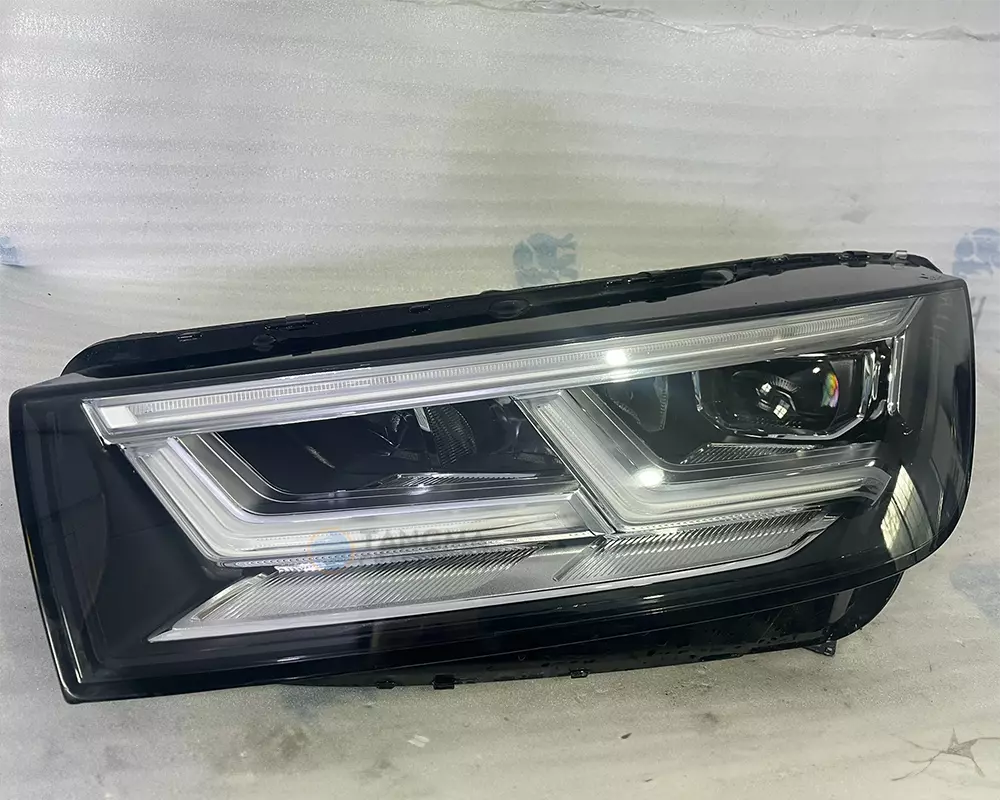 Audi Q5 LED Headlight Retrofit 2009-2018 Matrix DRL