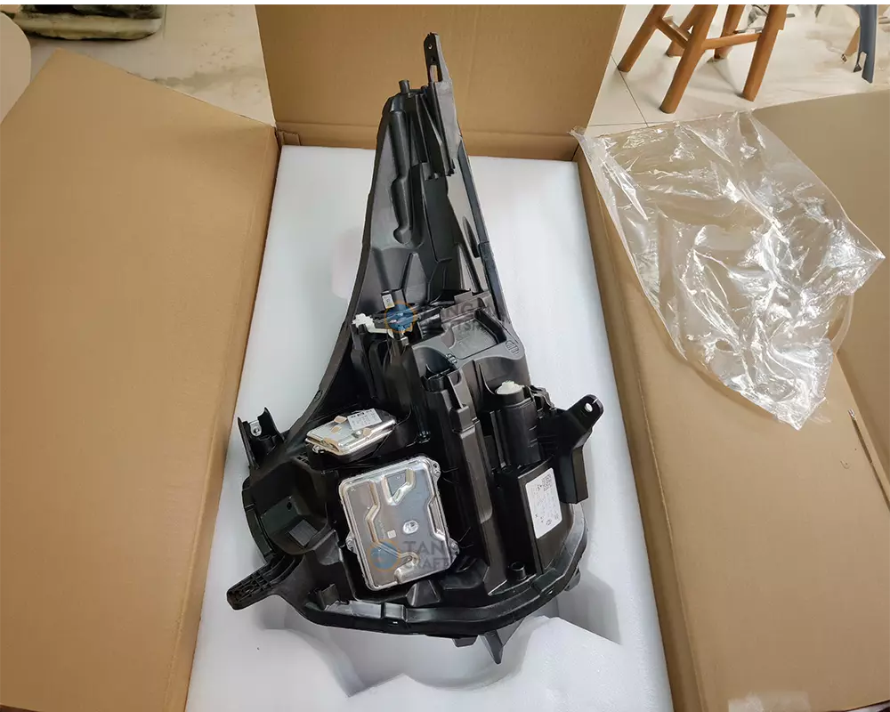 Cadillac XT5 LED Headlights with DRL & Turn Signal