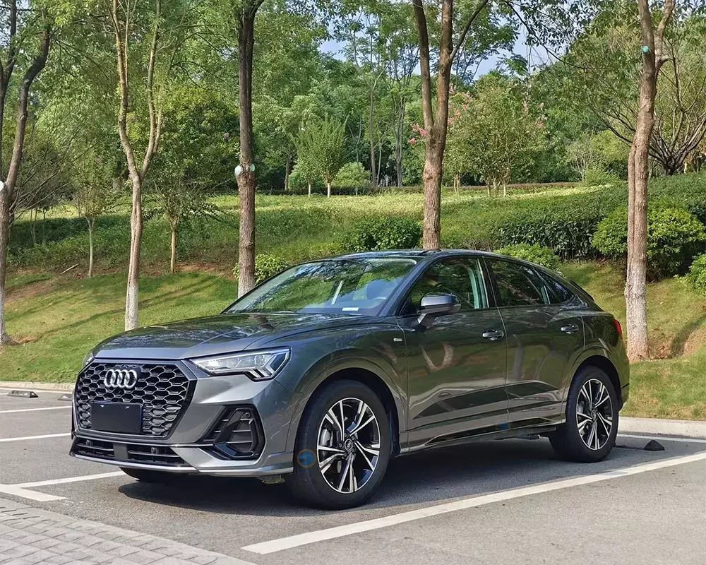 2019-2024 Audi Q3 LED Headlights with Sequential DRL