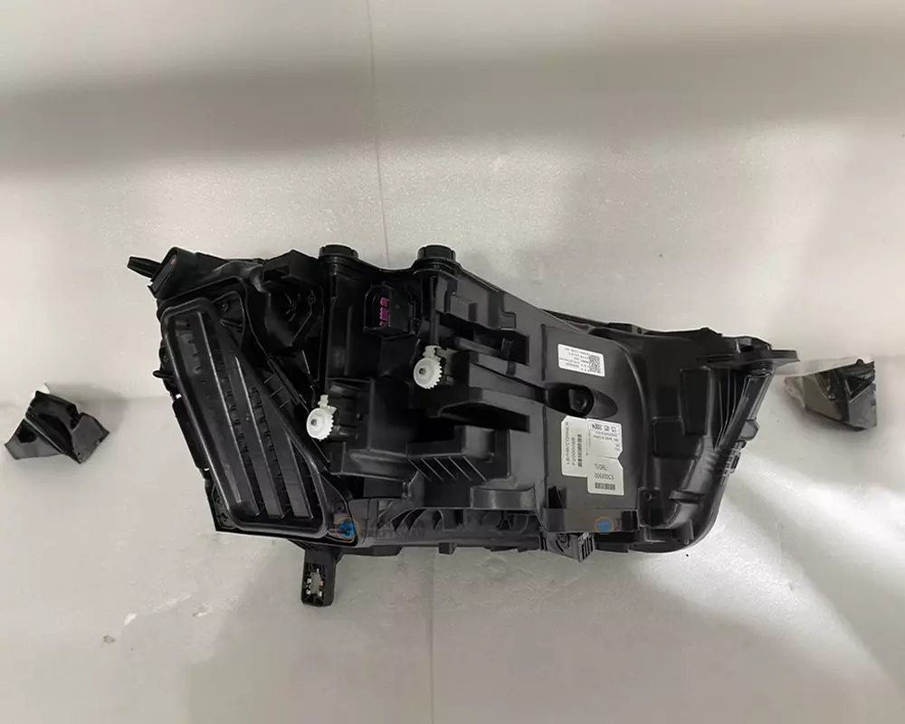 2019-2024 Audi Q3 LED Headlights with Sequential DRL