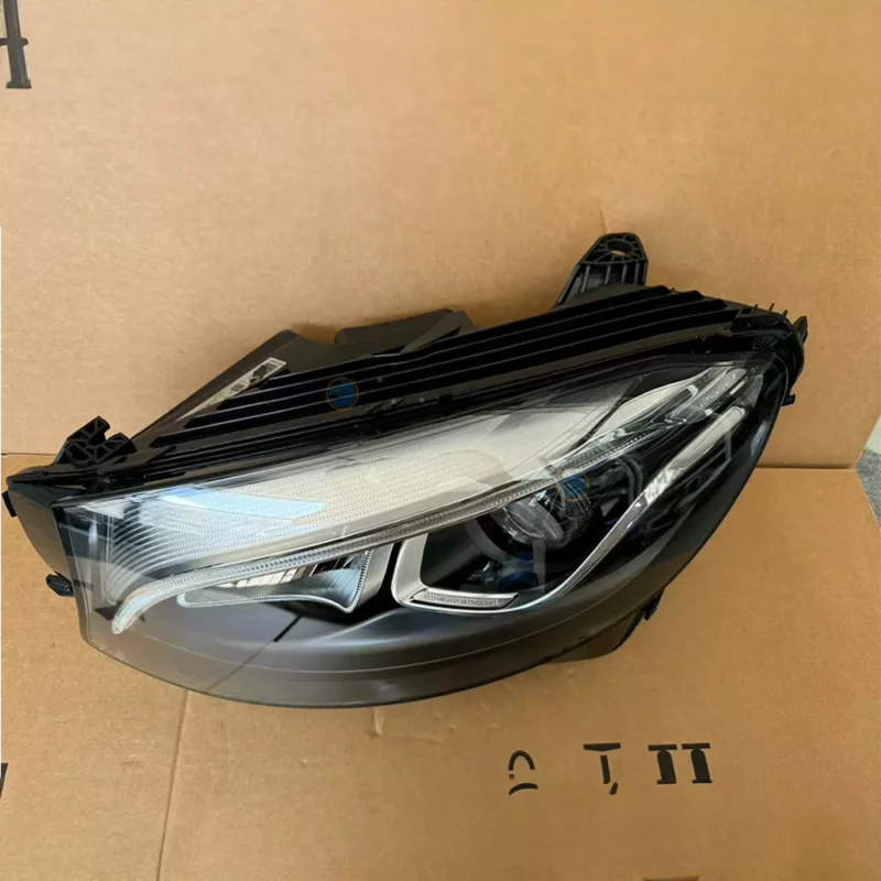 03 Mercedes-Benz GLC W253 Headlight