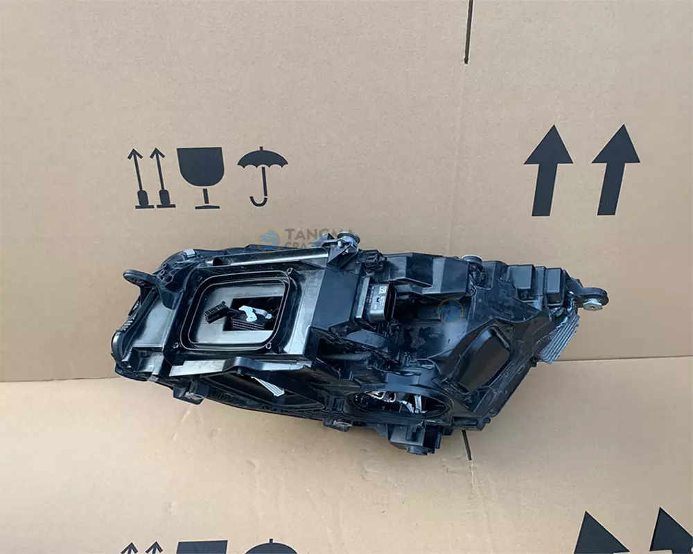 W253 LED Headlight Conversion for 2016-2019 GLC