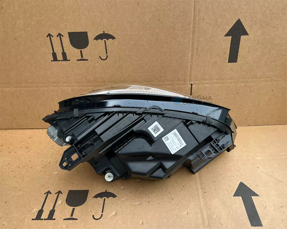 GLA LED Headlight Upgrade 2015-2019 Smoked Kit