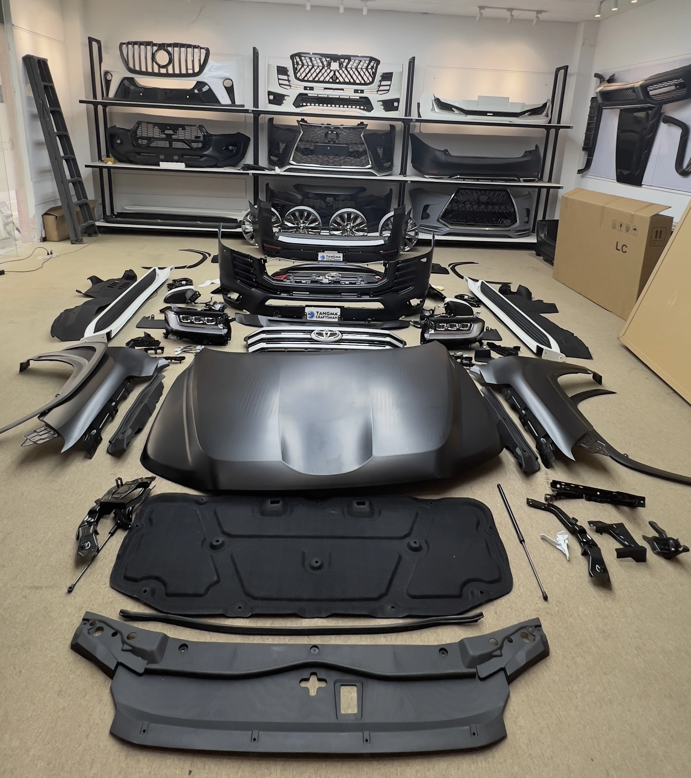 LC200 to LC300 Conversion Kit OEM 3D Body Upgrade for Toyota Land Cruiser – Includes Front/Rear Bumpers, Hood, and Side Skirts for Aggressive Off-Road Look
