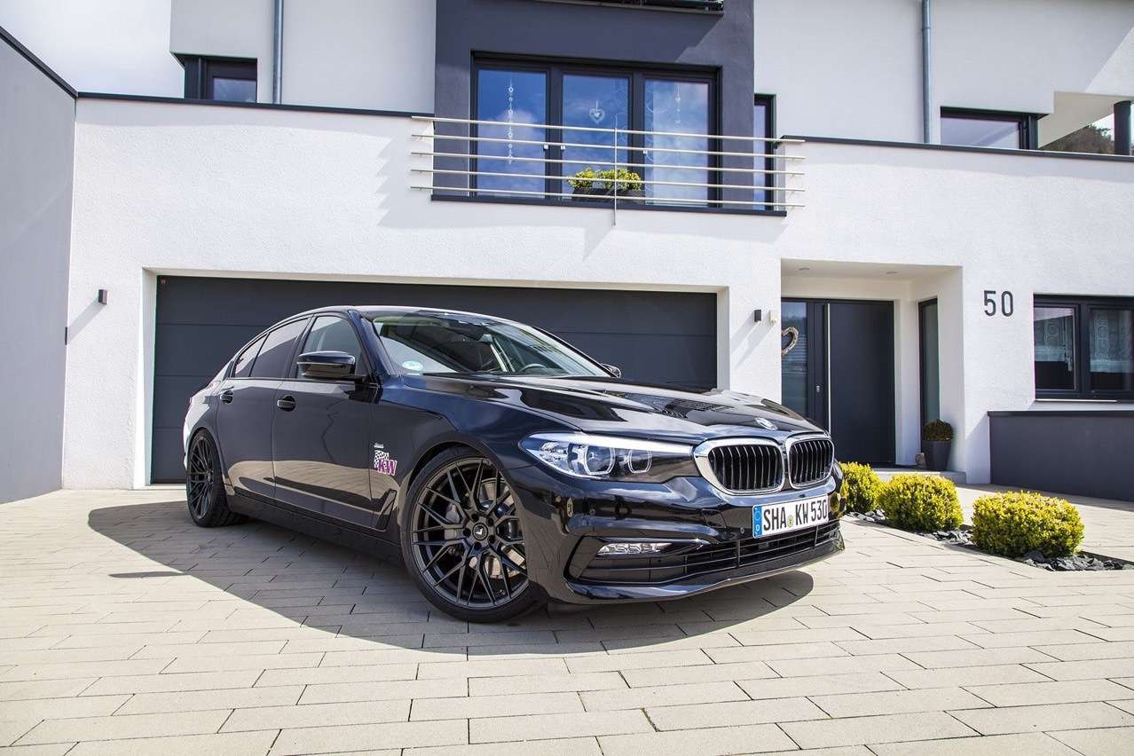 21 Inch Black and Red Concave Wheels