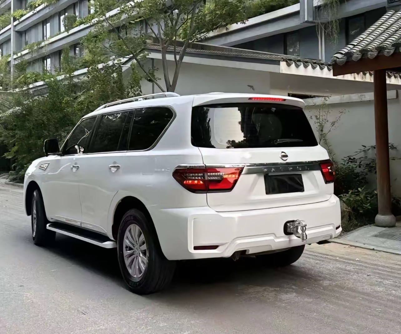 Patrol Y62 modified Black Hawk Body Kit – Facelift Upgrade