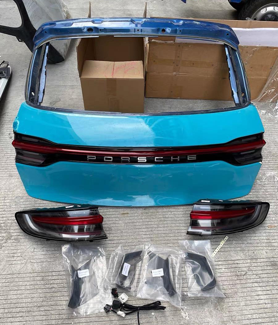 Porsche Macan modification 2023 body kit upgrade for 2012-2022 models, 3D scanning technology for precise fitment and professional aesthetic enhancement.