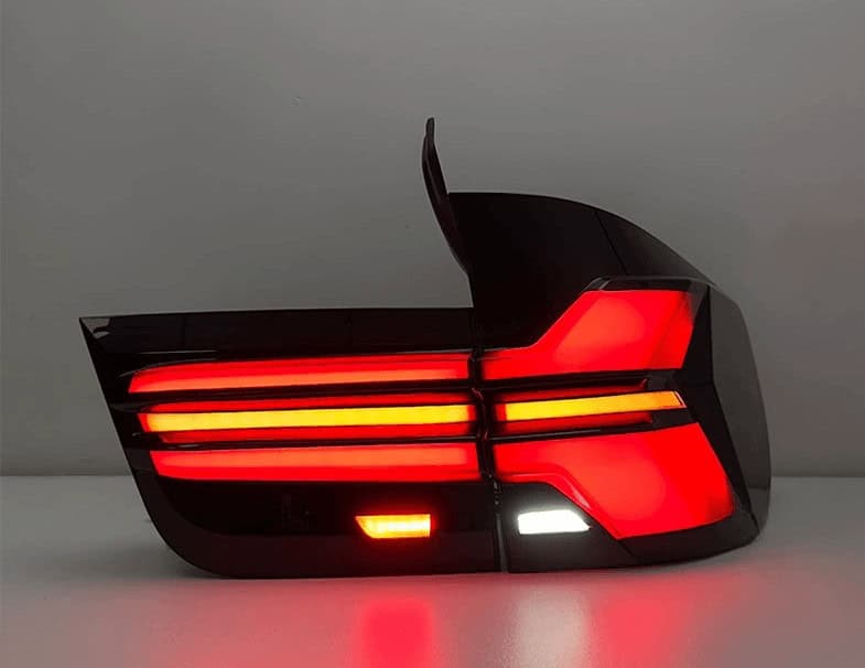 BMW X5 taillight assembly 07-13 E70 modified LED driving light brake light water turn signal light
