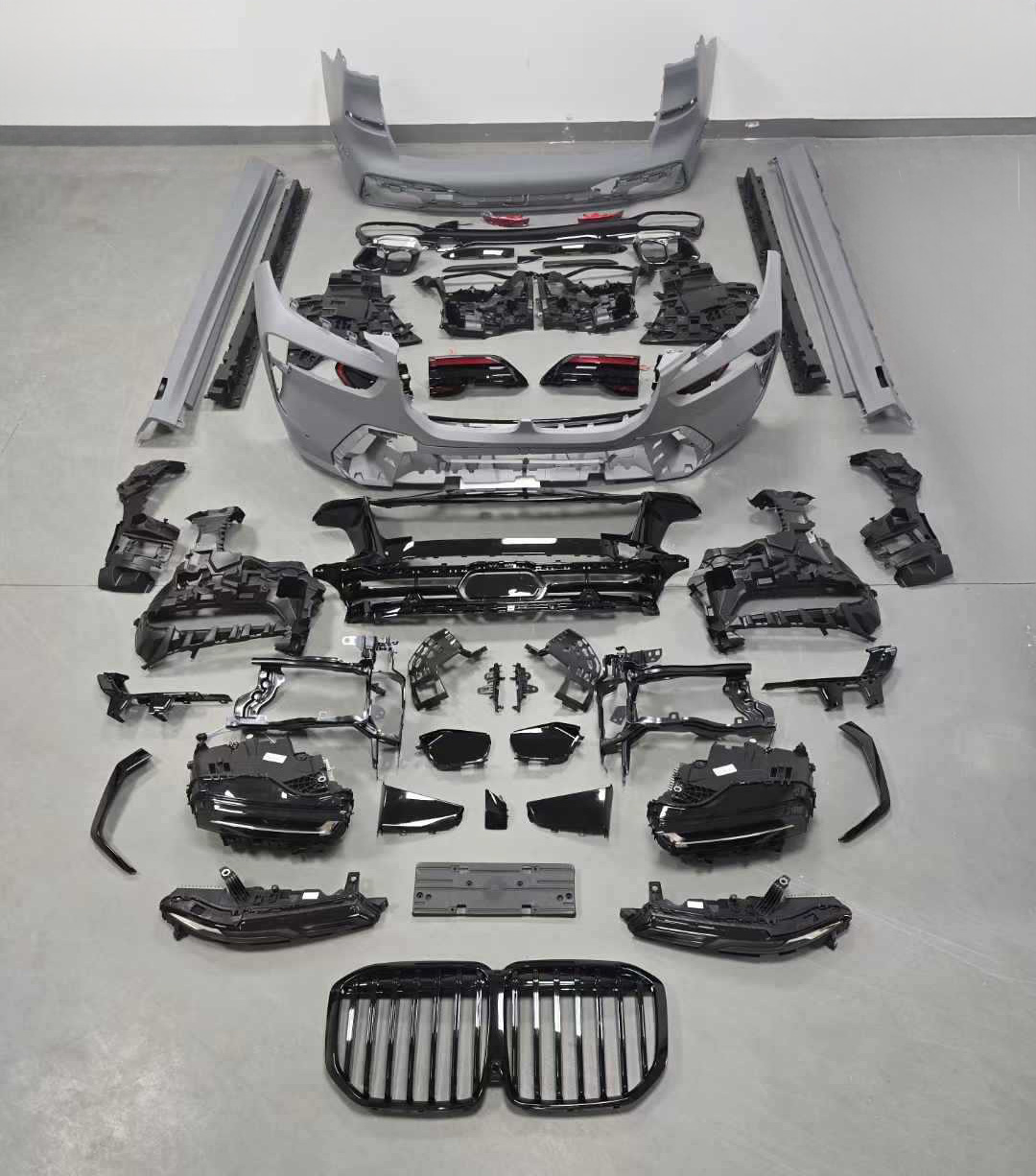 BMW X7 G07 Wide Body Kit T&Uuml;V Certified 2019-2024