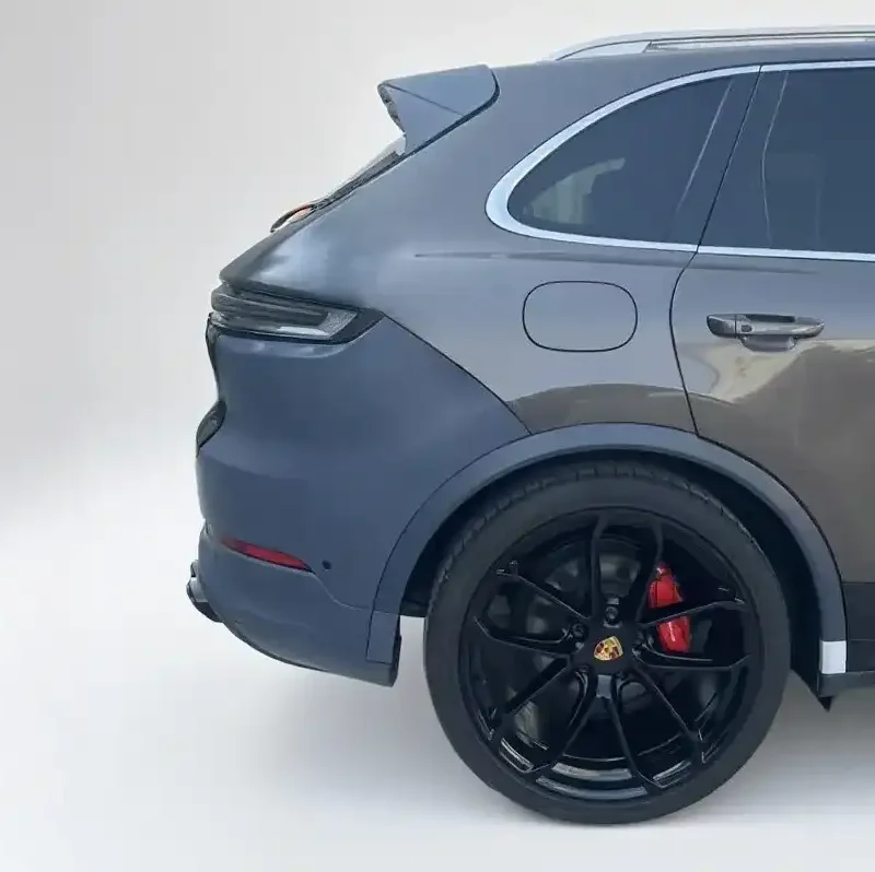 Porsche Cayenne modified 958 (2010-2018) &rarr; 2024 Style Widebody Conversion Kit