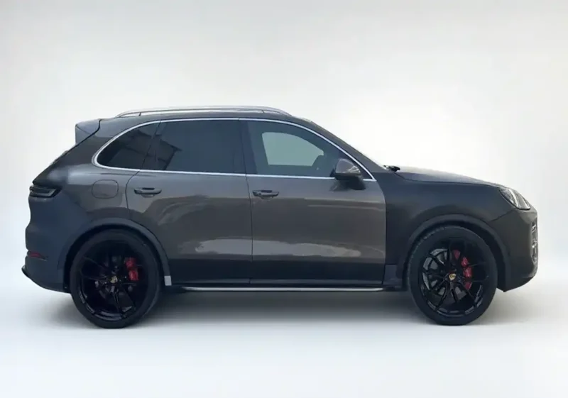 Porsche Cayenne modified 958 (2010-2018) → 2024 Style Widebody Conversion Kit Porsche Cayenne modified 958 (2010-2018) → 2024 Style Widebody Conversion Kit