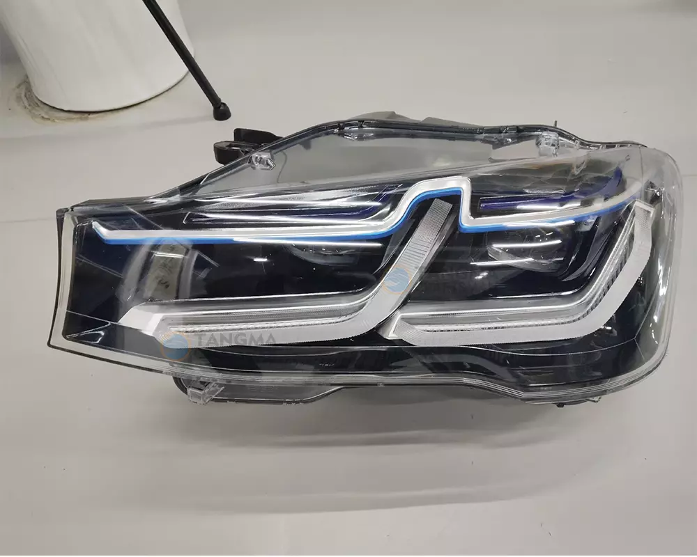 &nbsp;BMW X3 F25 Headlight Upgrade LED DRL Blue Eyebrow