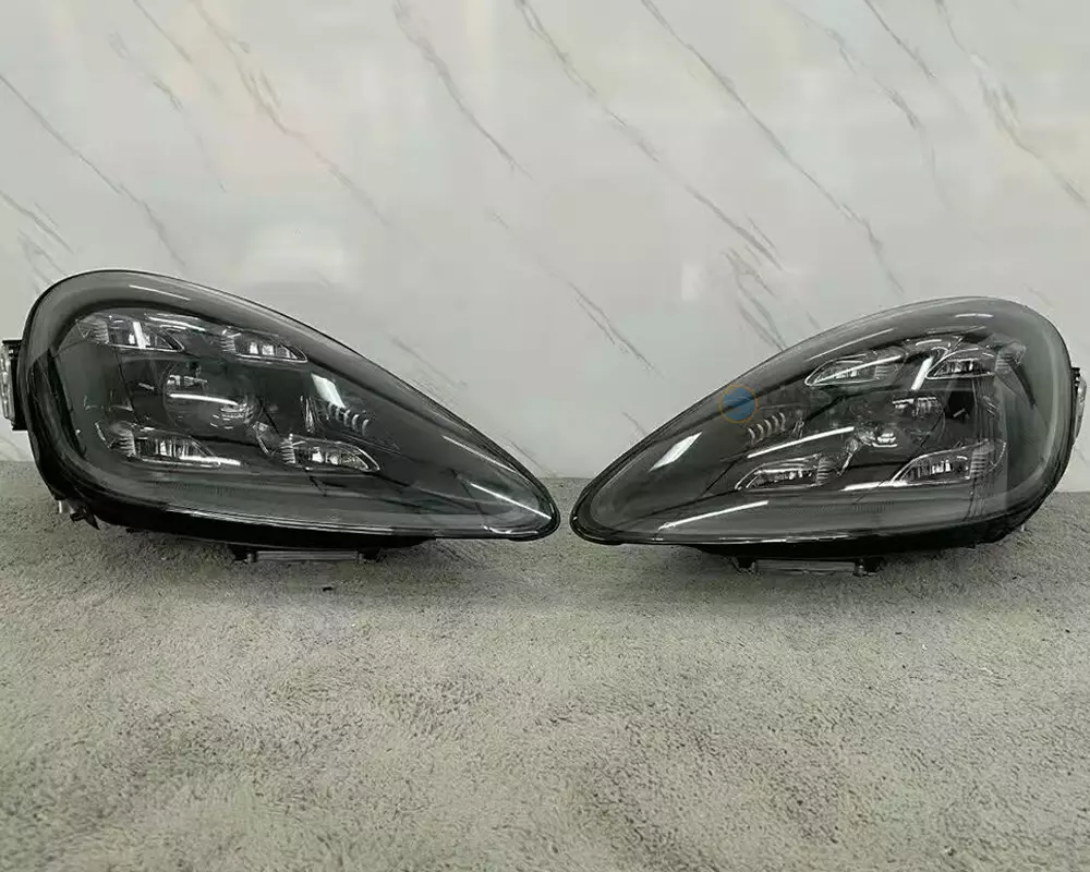 Porsche Cayenne LED Headlights 2015-2018