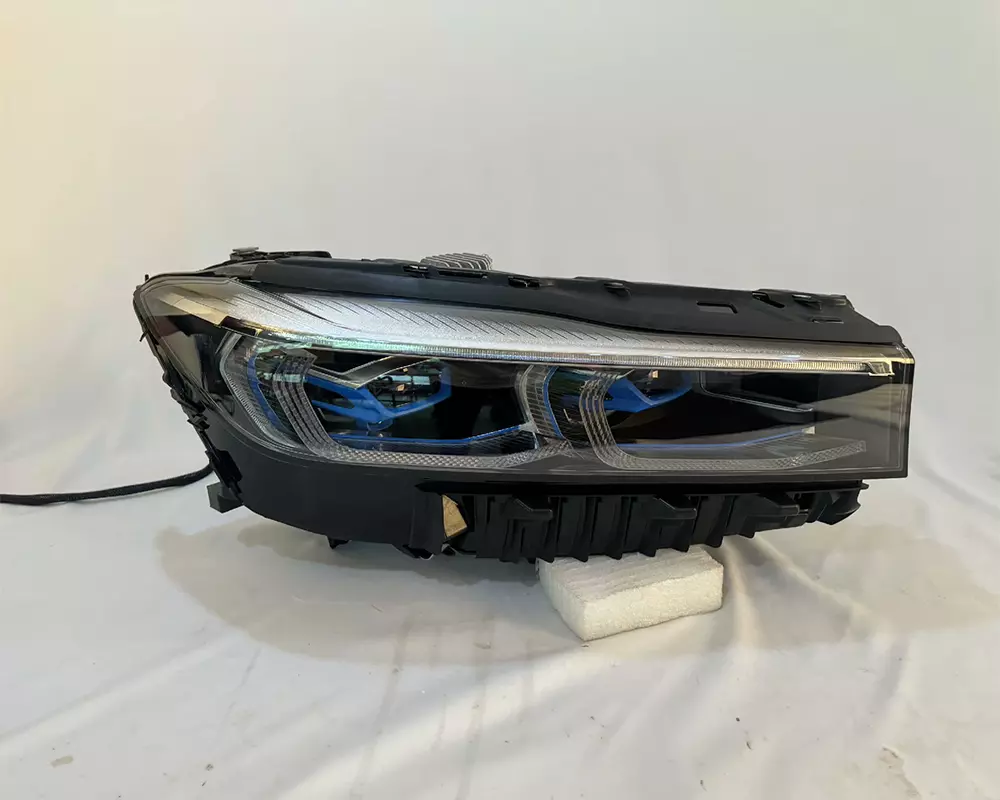 G12 LED Headlight Assembly for BMW 7 Series 2016-18