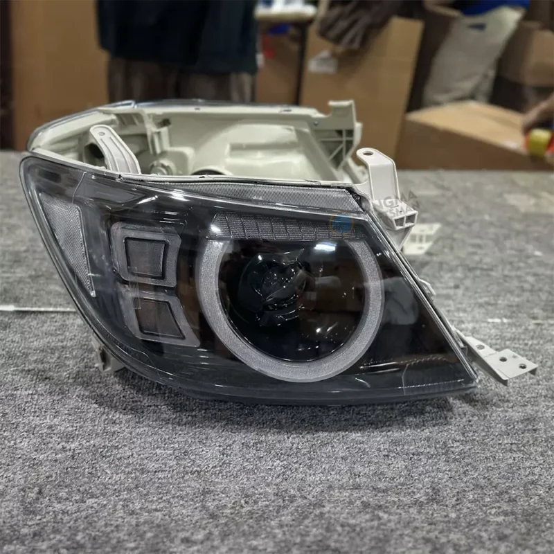 02 Toyota hilux headlights