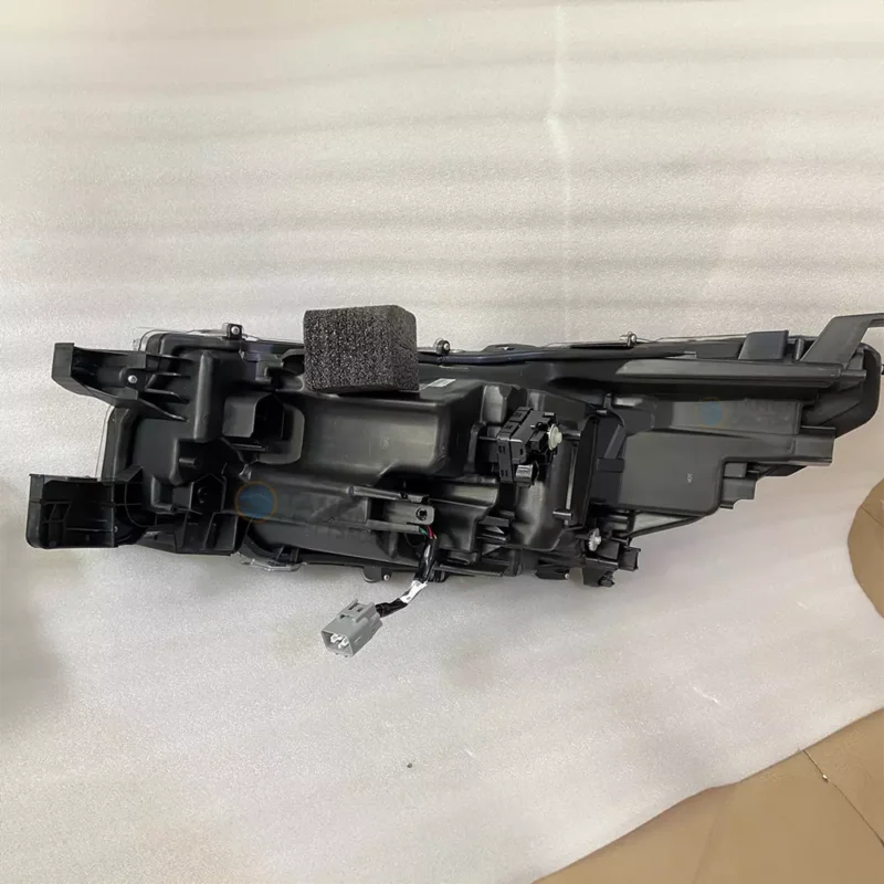 02 Toyota Hilux headlights