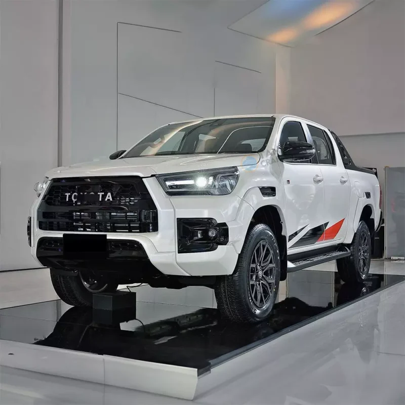 03 Toyota Hilux headlights