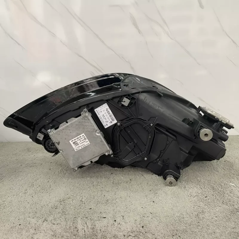 03 Porsche Cayenne Headlights