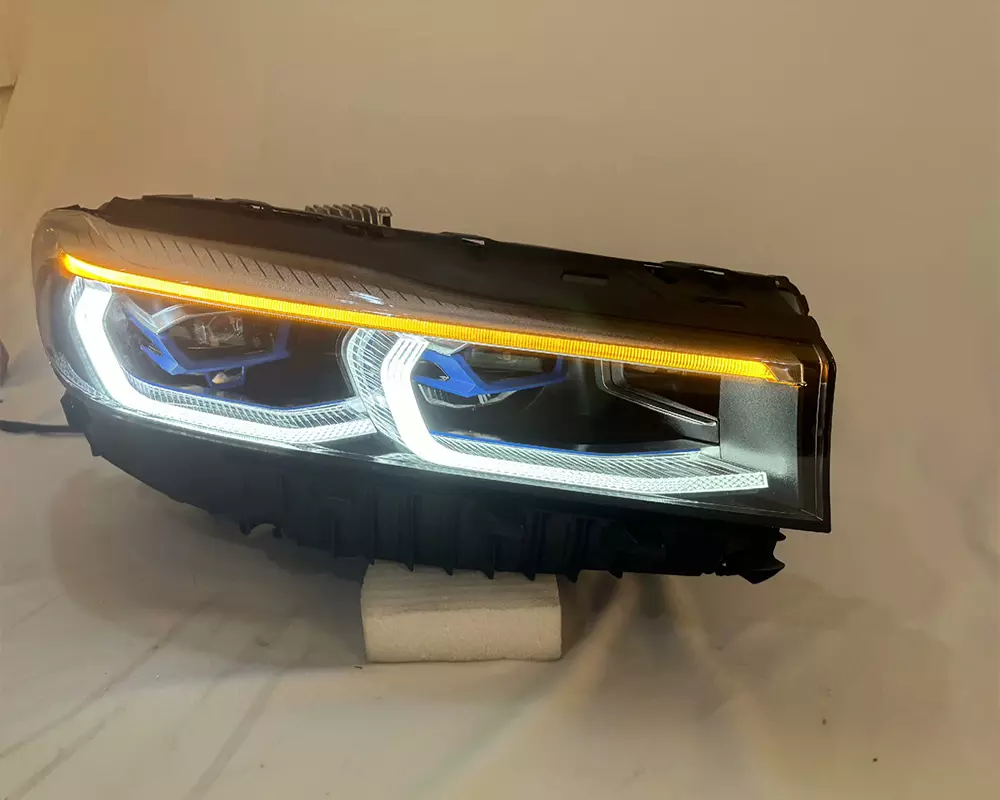G12 LED Headlight Assembly for BMW 7 Series 2016-18