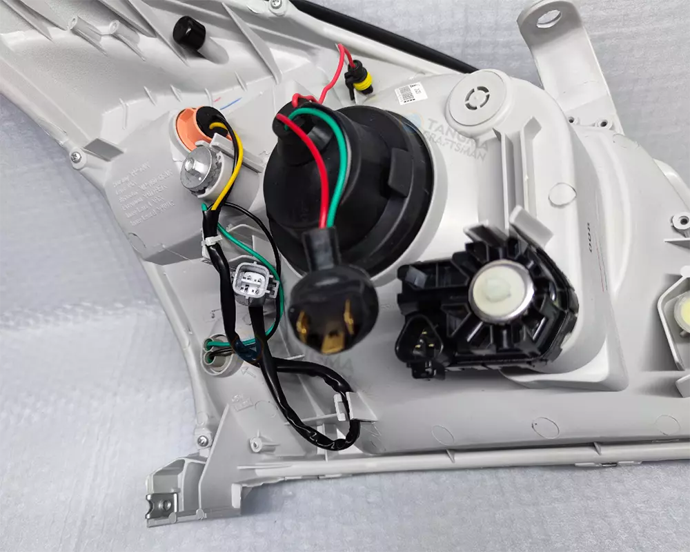 03-09 4Runner LED Headlights Assembly Kit DRL