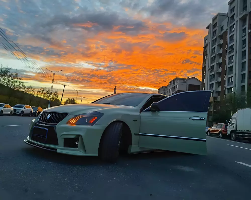 Crown 13th Gen Headlights LED DRL Assembly