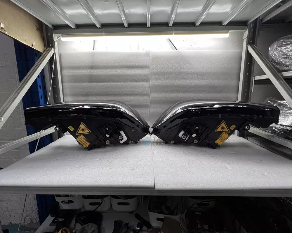 BMW X7 G07 Laser Headlight OEM Upgrade Kit