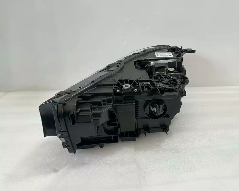 G12 LED Headlight Assembly for BMW 7 Series 2016-18