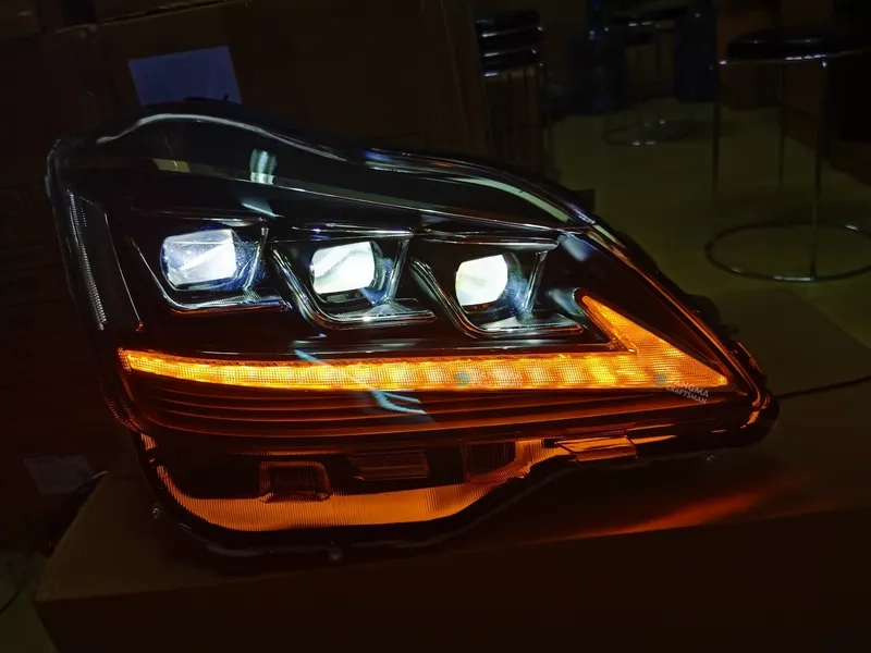 Toyota Crown LED Headlights Lexus Style