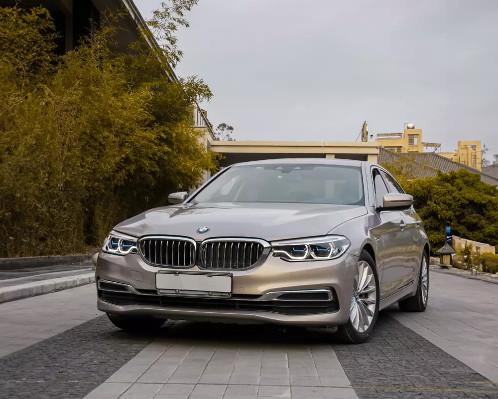 BMW G30 LED Headlight Upgrade Blue Trim DRL 18-20