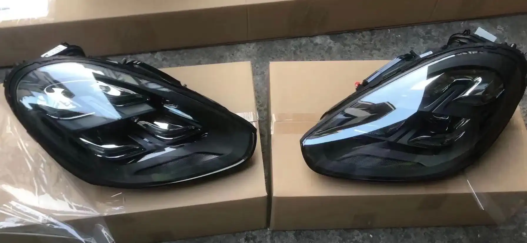 Porsche Cayenne Headlights 