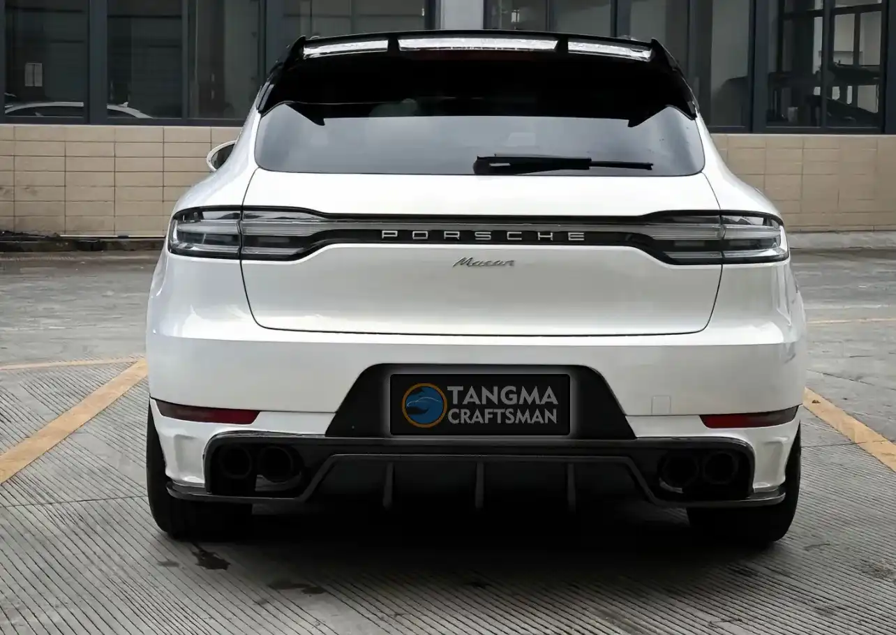 Porsche Macan GTS old to new 