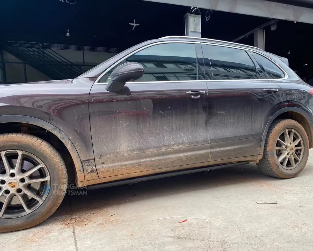 Cayenne Electric Running Boards