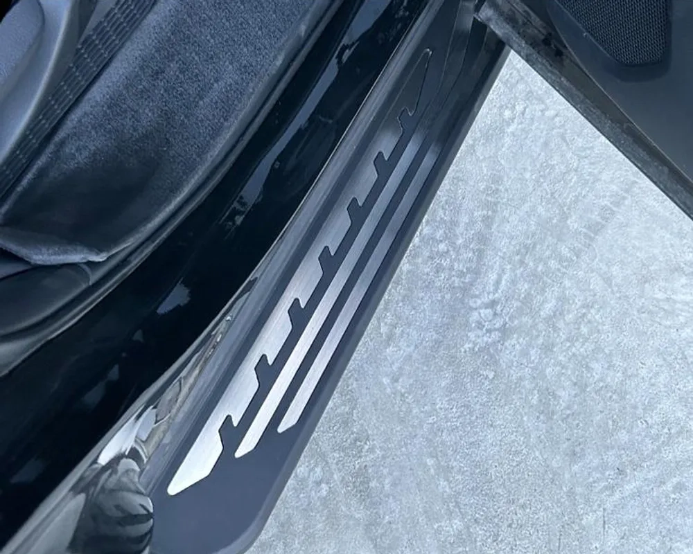 Toyota Highlander Electric Side Steps