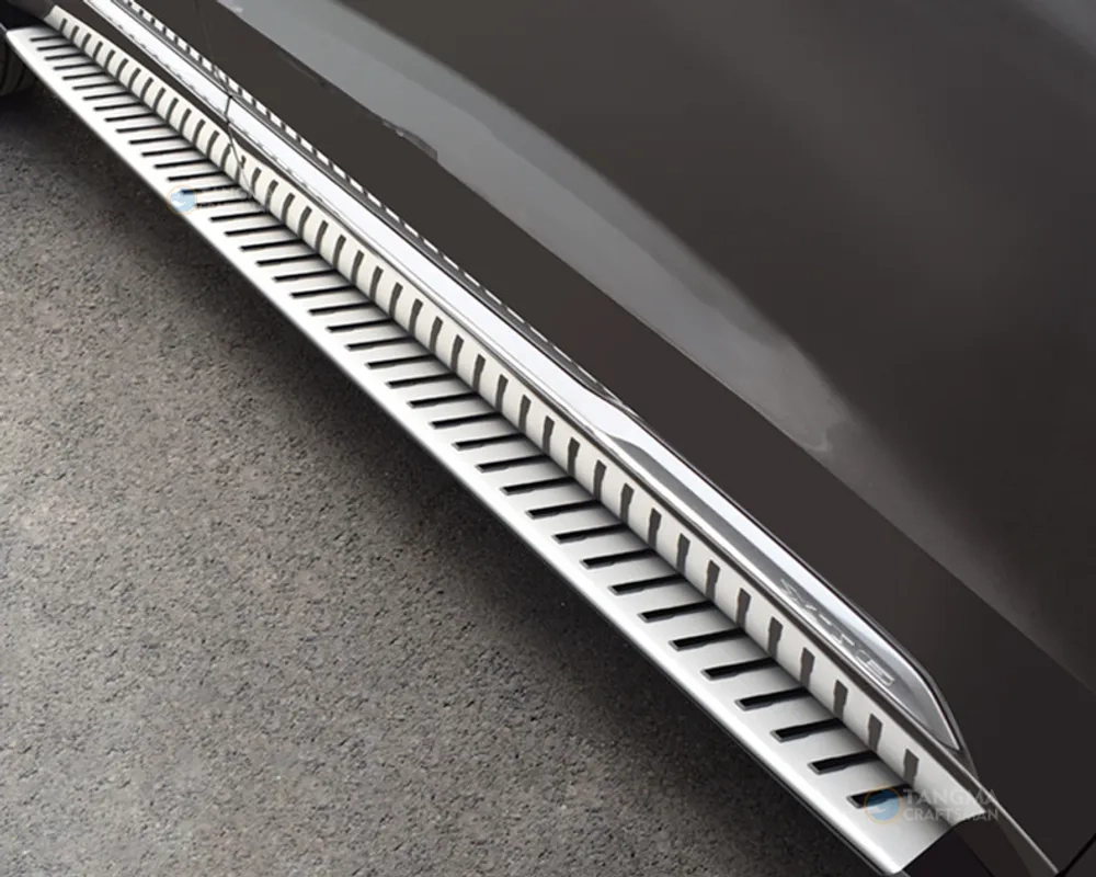 Cadillac XT Series Electric Side Steps