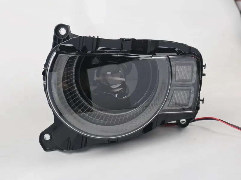 20+ Land Rover Defender Matrix Laser Headlights