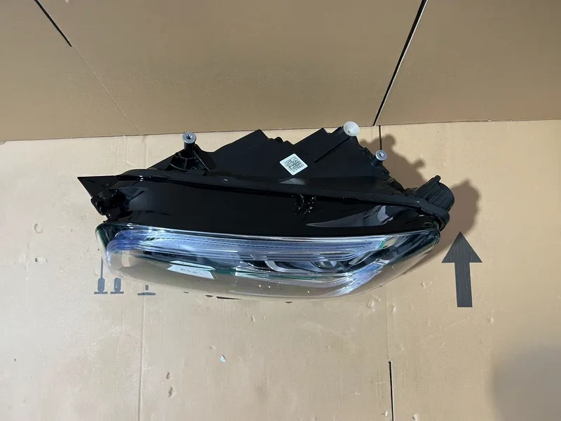 20+ Mercedes GLB LED Headlights Sequential DRL