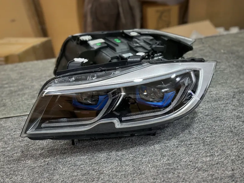 05+ BMW 3 Series E90 LED Headlights Sequential DRL