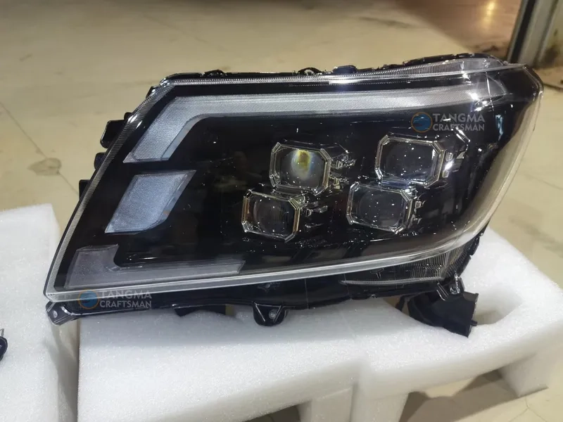 2014+ Navara NP300 Headlights LED Sequential