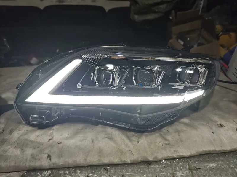 2011+ Toyota Corolla Headlight Assembly 3-Eye LED