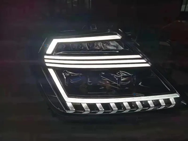 2012+ Nissan Patrol Y62 Headlights LED Sequential